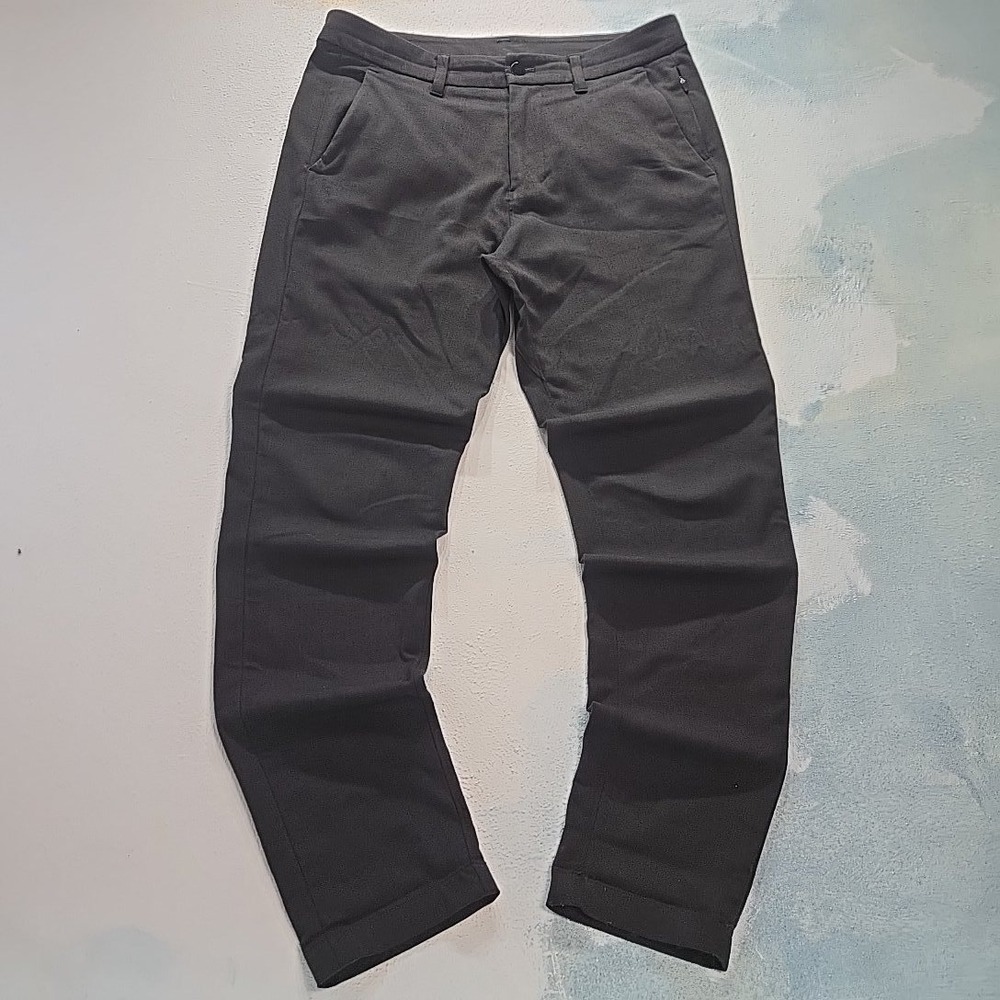 lululemon athletica Men's Charcoal Gray Chinos